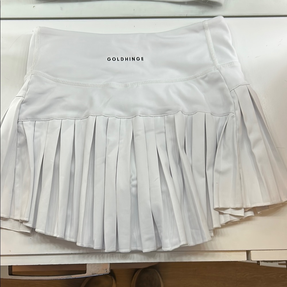 White Goldhinge tennis skirt